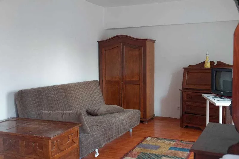 Parcul Kiseleff, Dr. Iacob Felix, Banu Manta, Victoriei, studio.